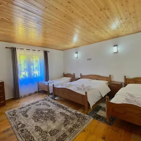 Highlander House Kır Evi *